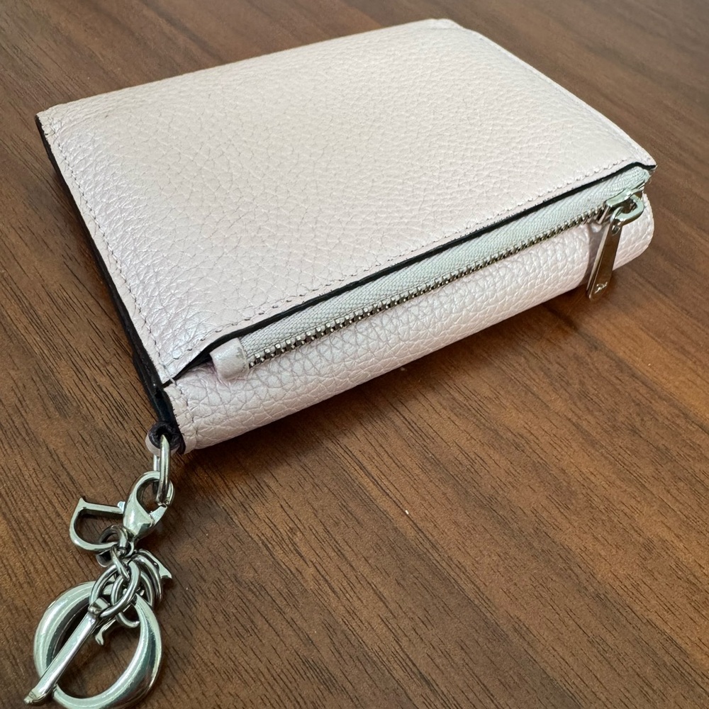 Dior Pink Textured Wallet - Picture 3 of 4